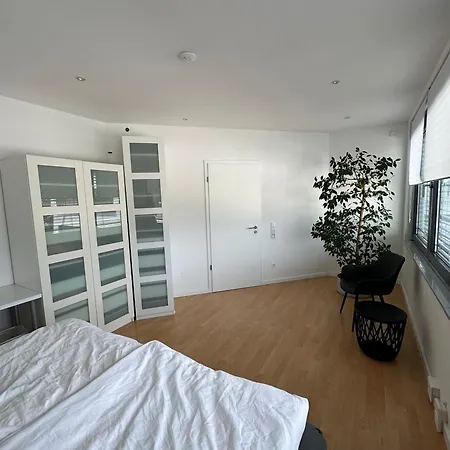 Exposky Rooms Мюнхен Экстерьер фото